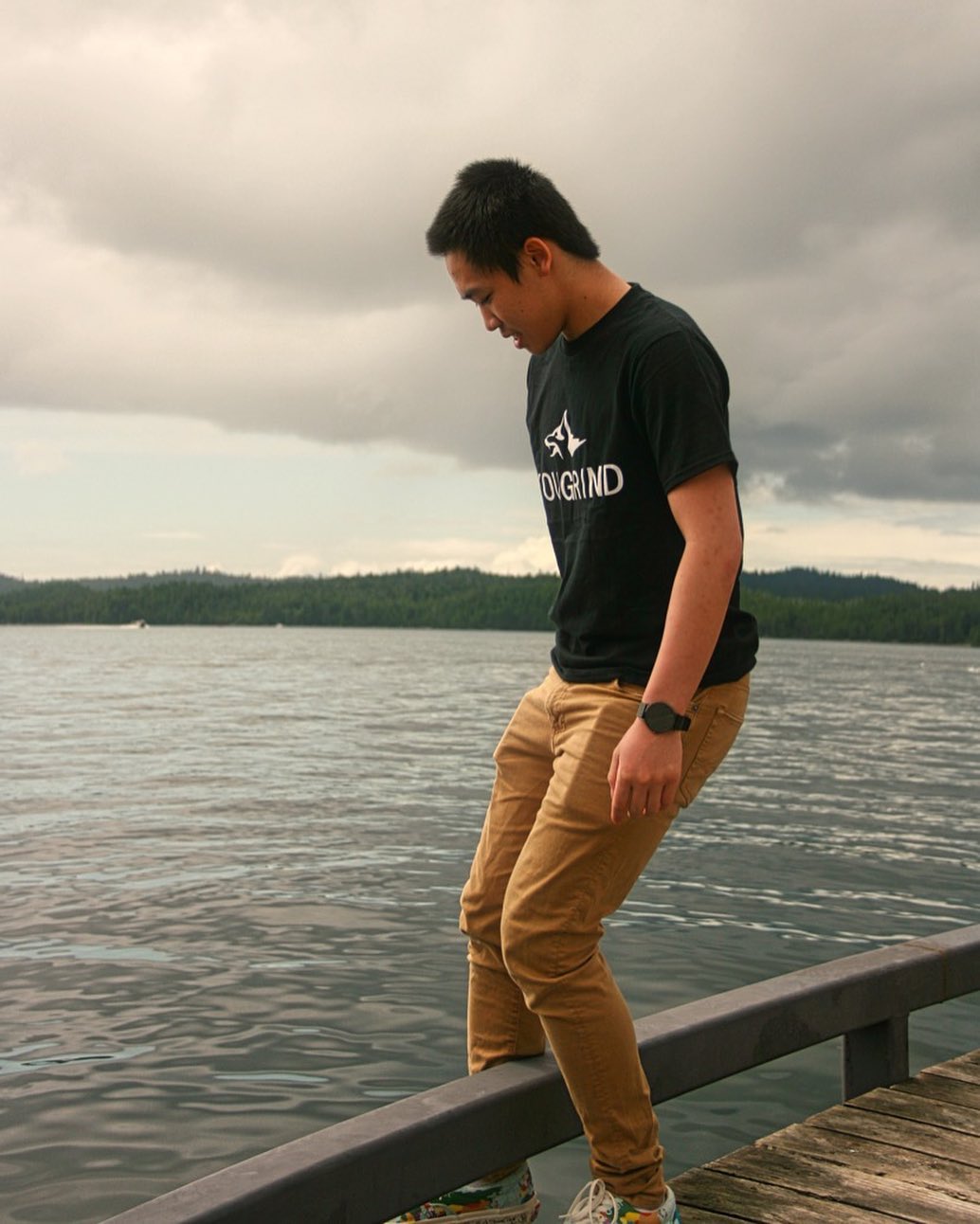 PREMIUM PERFORMANCE T-SHIRT