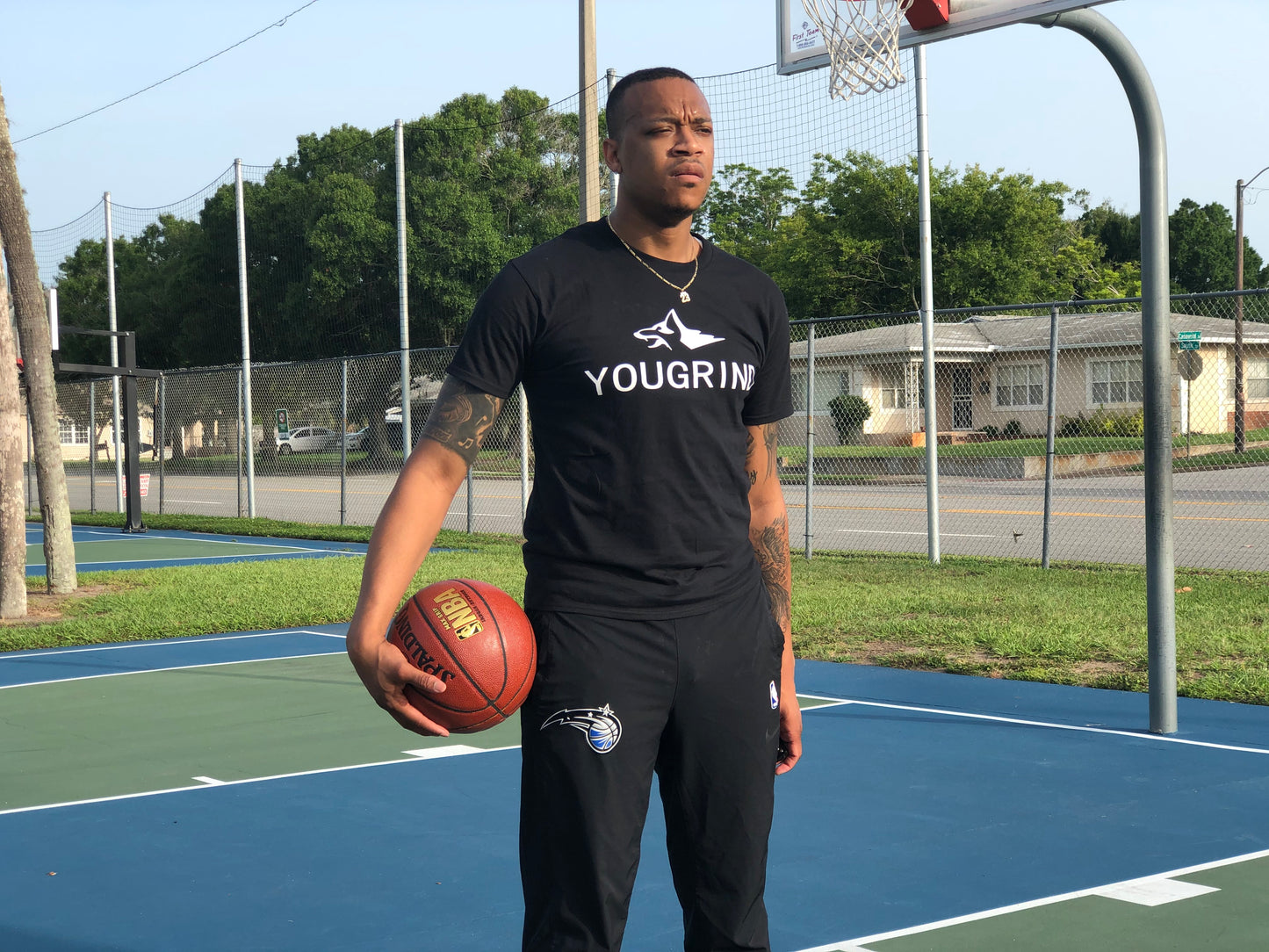 PREMIUM PERFORMANCE T-SHIRT